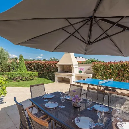 Stunning In With Jacuzzi Villa *
