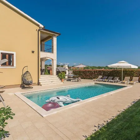 Stunning In With Jacuzzi Villa *